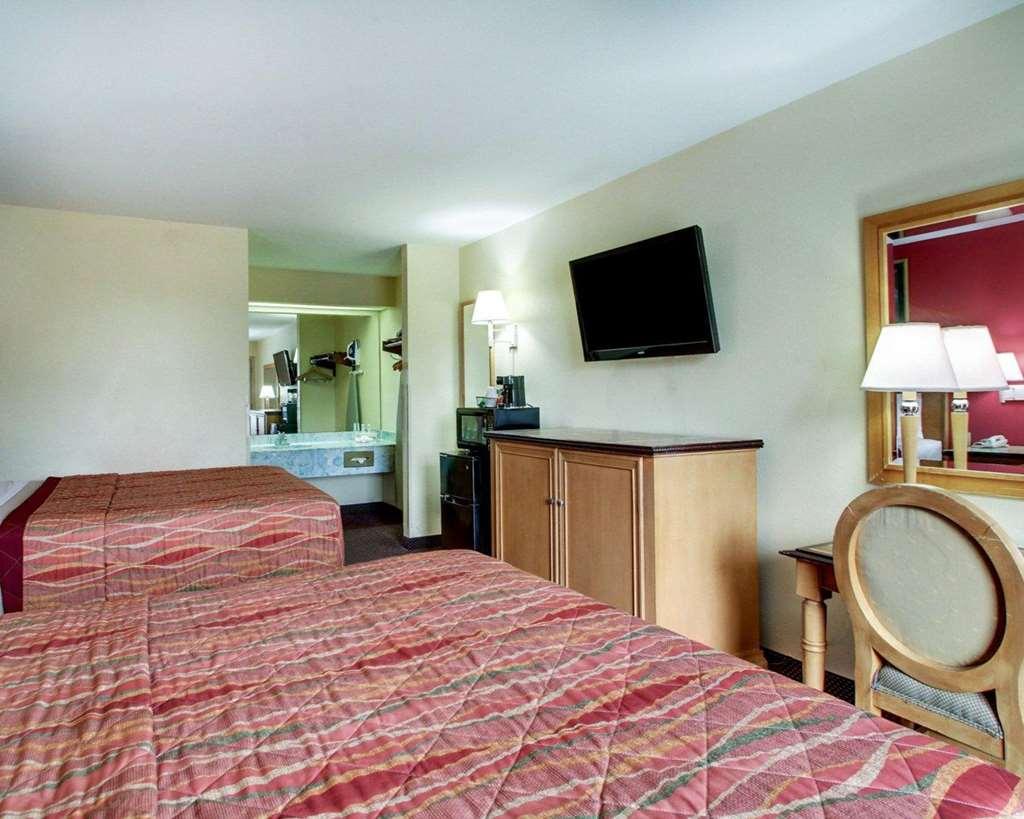 Rodeway Inn Laurel Room photo
