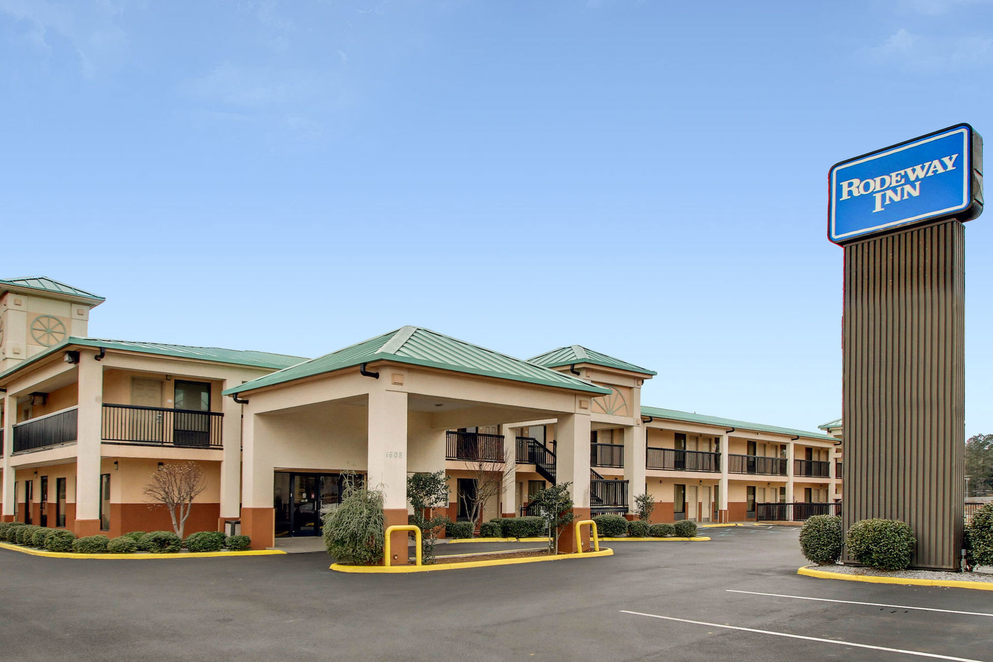 Rodeway Inn Laurel Exterior photo