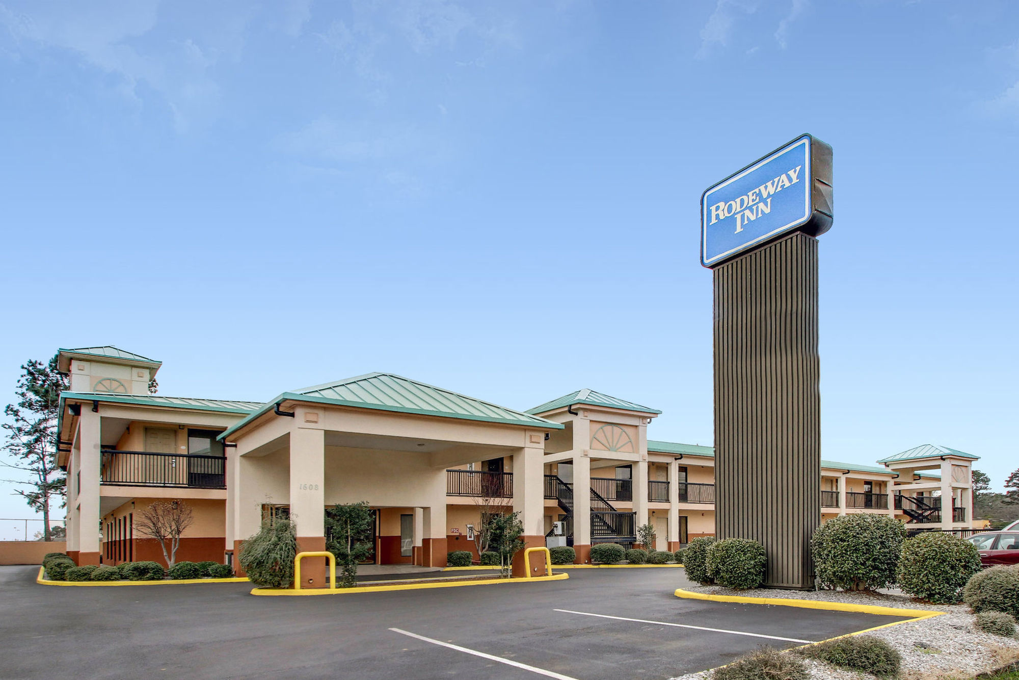 Rodeway Inn Laurel Exterior photo